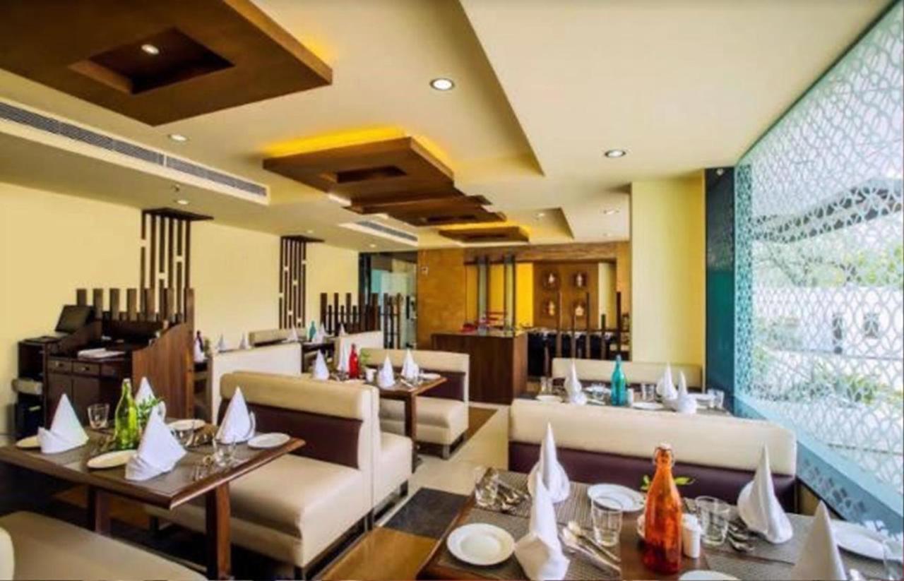 Hotel Golden Manor Dźajpur Zewnętrze zdjęcie